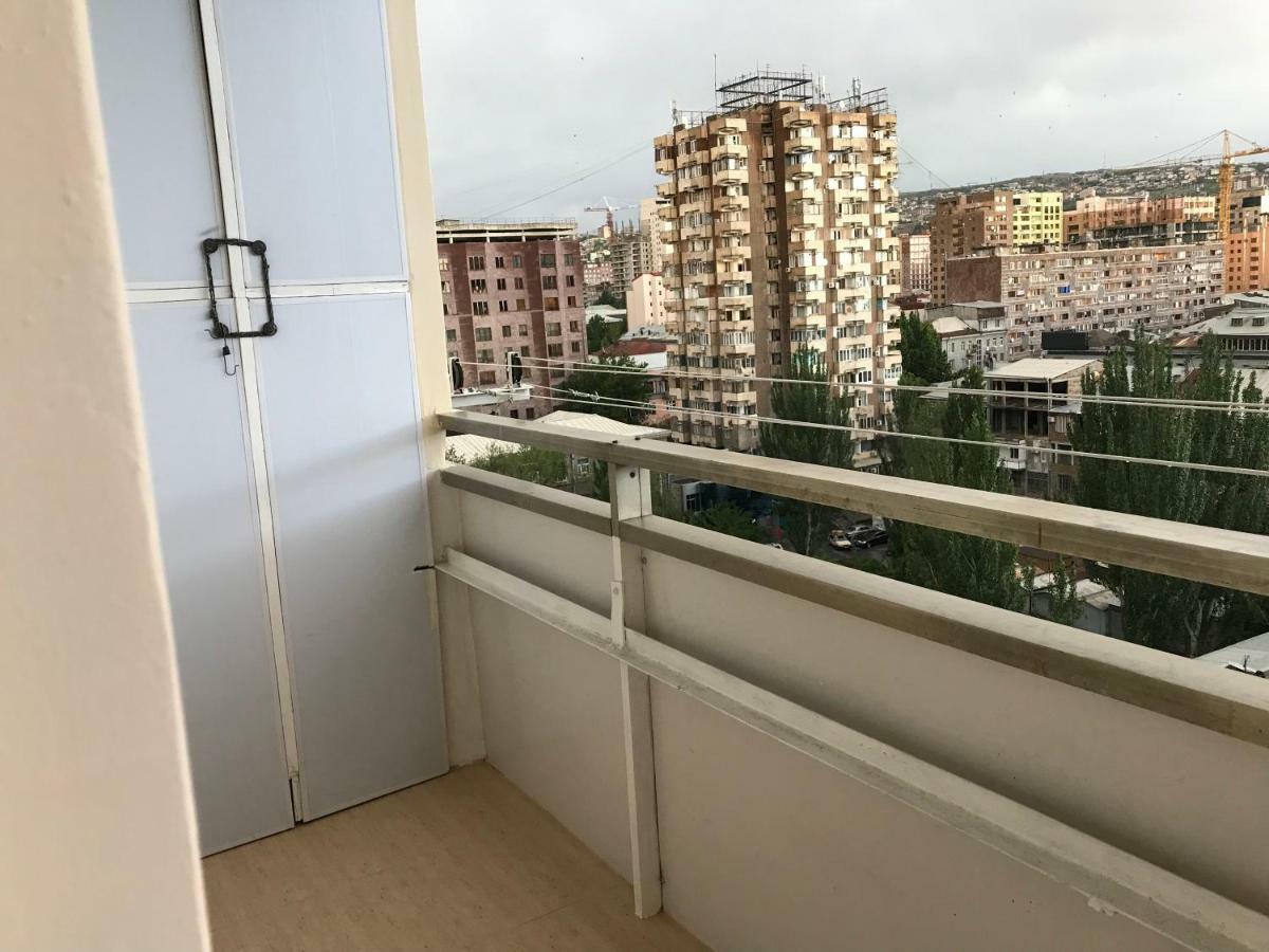 33 Martiros Saryan Street Apartment Erevan Exterior foto